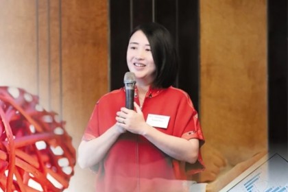Center Director Prof Winnie Peng
