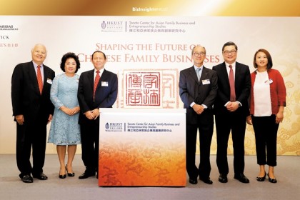 (From left) Professor Roger King, Mrs Tinah Bingei Tanoto, Mr Sukanto Tanoto, HKUST President Professor Tony Chan, Dean Professor Tam Kar Yan, and Professor Winnie Peng